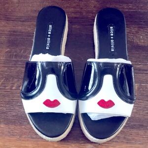 Alice + Olivia Face Espadrille Sandals